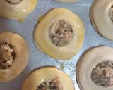 A picture of step 9 of Donut patties.