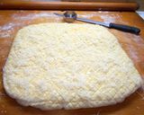 Sajtos - tejfölös álom puha pogácsa recept fázis 11 fotója