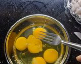 A picture of step 1 of Omelette Bread.
