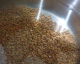 A picture of step 1 of Sprouts Dal.