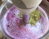 Foto del paso 3 de la receta: Batido de té matcha, frutos rojos y plátano