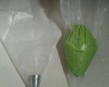 Foto langkah ke 6 dari resep Churros pandan.