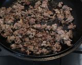 Foto del passaggio 4 della ricetta Ragù UMAMI