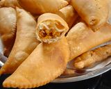 A picture of step 8 of Mawa Gujiya.
