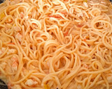 Foto del paso 7 de la receta: Spaghetti con atún y gambas