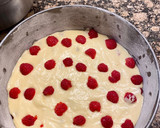 Foto del paso 5 de la receta: Bizcocho con queso y frambuesas