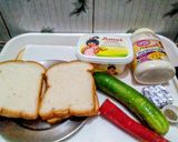 खीरा गाजर सैंडविच (झटपट तैयार - नो कुक सैंडविच) रेसिपी चरण 1 फोटो