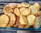 Zapiekanka ziemniaczana z pieczarkami i kurczakiem krok przepisu 2 zdjęcie