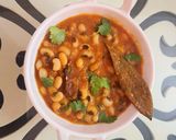 A picture of step 7 of Black eyed peas curry.