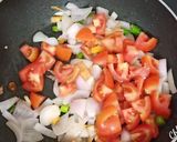 A picture of step 6 of Soya Chunks Capsicum & Onion Curry soyabeena badi ki sabji.