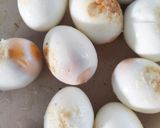 Gambar langkah 3 resipi Telur Masak Masam - Manis.