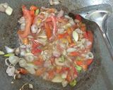 Foto langkah ke 4 dari resep Tumis pare teri dan tempe.