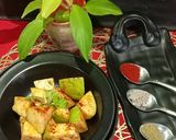 A picture of step 6 of Spicy Guava Salad.
