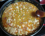 Foto del paso 5 de la receta: Guiso de garbanzos con langostinos