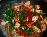 Foto del paso 10 de la receta: Pollo salteado con arroz blanco