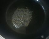 A picture of step 2 of Poha namkeen.