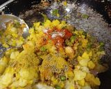 A picture of step 3 of Pav bhaji.