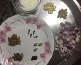 A picture of step 2 of Palak Chicken.