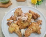 Foto langkah ke 4 dari resep Ayam Goreng Bawang Khas Batam Kepri.