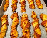 Sajtos - paradicsomos csavart snack 🍅🧅🧀 #naptar2025 recept fázis 5 fotója