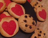 વેનીલા હાર્ટ કૂકીઝ & ચોકલેટ ચિપ્સ કૂકીઝ(cookies recipe in gujarati) રેસીપી સ્ટેપ4ફોટો