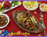 चिली पनीर सिजलर (chilli paneer sizzler recipe in Hindi) रेसिपी चरण 18 फोटो