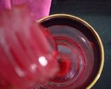 A picture of step 3 of Qomi lemonade.
