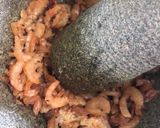 Gambar langkah 5 resipi Kuih Talam Kentang Berlauk Udang Kering.