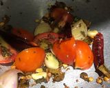 टमाटर और सूखी लाल मिर्च की चटनी(tamatar aur sukhi lal mirch ki chatni recipe in hindi) रेसिपी चरण 2 फोटो
