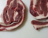 Foto del paso 1 de la receta: Carne estofada con vino tinto