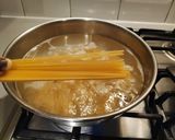 A picture of step 1 of Spaghetti.
