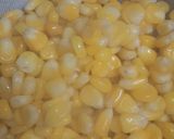 स्वीट कॉर्न चाट(sweet corn chaat recipe in hindi) रेसिपी चरण 2 फोटो