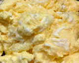 Φωτογραφία βήματος 3 της συνταγής Scrambled eggs!