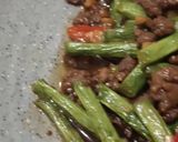 Foto langkah ke 4 dari resep Tumis Buncis Daging Cincang.