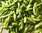 A picture of step 1 of French beans gravy.