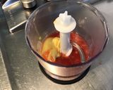 Une image de l'étape 3 de Sauce salade à la menthe fraîche,moutarde de Bourgogne et pomelo rouge.
