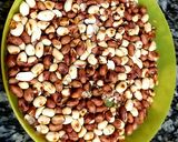 A picture of step 1 of Peanut chikki.