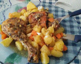 Foto del paso 7 de la receta: Pollo al horno en bolsita con ensalada de papa y zanahoria