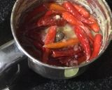 A picture of step 1 of Peri Peri Sauce.