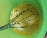 Foto langkah ke 5 dari resep Bolu kukus buah naga merah.