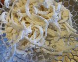 A picture of step 5 of Onion Strings.