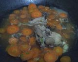 Foto langkah ke 2 dari resep Sup Ayam Wortel.