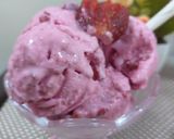 A picture of step 3 of Strawberry ice cream.