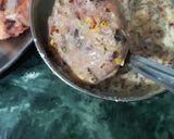 A picture of step 4 of Beetroot Potato Kabab dahi ki chutney.