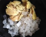 Foto langkah ke 1 dari resep Air jahe mudah untuk batuk bandel.