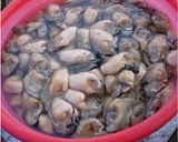 Hình bước làm 1 của món Cháo hàu