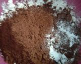 Foto langkah ke 2 dari resep Banana Choco Muffin / Muffin Pisang Coklat Panggang Simple.