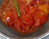 A picture of step 1 of Tomato Paneer Soup.