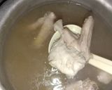 A picture of step 2 of Chicken soup.