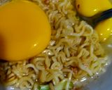 Foto langkah ke 3 dari resep Martabak mie telur.